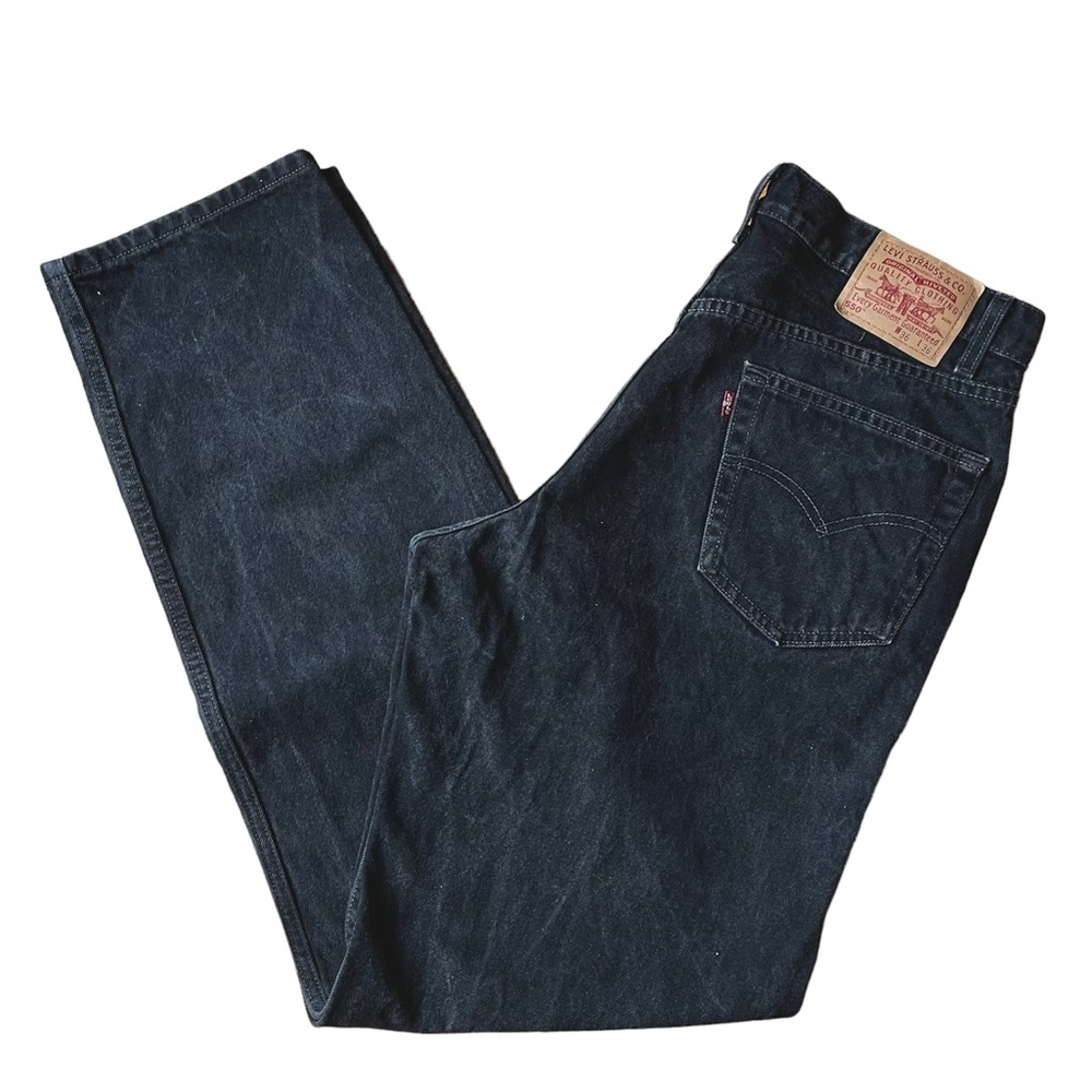 90s Levi’s 550 Dark Washed Denim